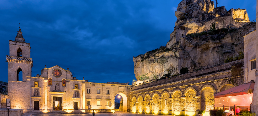 Ingresso al percorso del Presepe Vivente 2025 presso la Chiesa di San Pietro Caveoso, nei Sassi di Matera